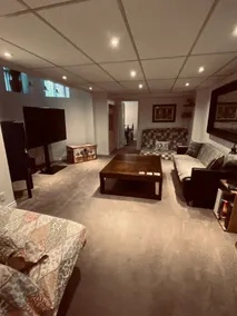 King bed, Big kitchen, Free Parking, Central - Image 4