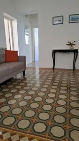 Romantic apartment near the sea and the port - Image 4