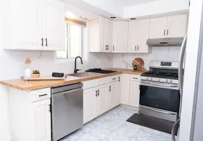 Charming Urban Retreat in Quiet Area | 3BD 2BA - Image 2