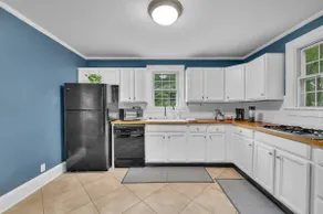 Tranquil Home Away from Home in 28215 - Image 4