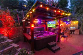 4 Bed Luxury Canyon Retreat | HotTub | EV Charger - Image 3
