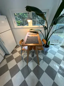 Beautiful Studio - < 15 mins 2 downtown & Brown - Image 4