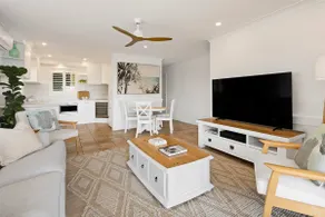 Yaringa Apartment 1 - Moments from Noosa Main Beach - Image 3