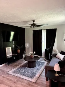 The Greenhill Getaway - Image 2