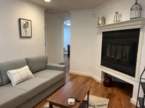 New downtown Hoboken gem! Easy access to NYC. - Image 4