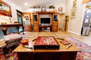 Bridgeview Bend-firepit, front porch, updated! - Image 5