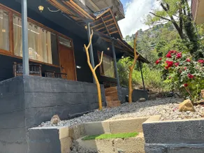 Party House in Mcleodganj - Image 4