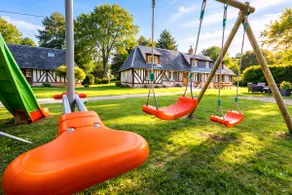 Normandy family home • Large garden & games - Image 2