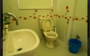 Baruahs Inn 4 (Terrace Flat) - Image 5