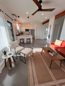 Modern Kona Ocean View Suite with Lanai and AC - Image 2