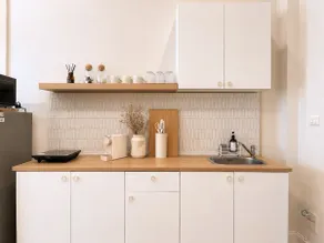 Chinatown/MRT/Entire house/2 bedrooms - Image 5