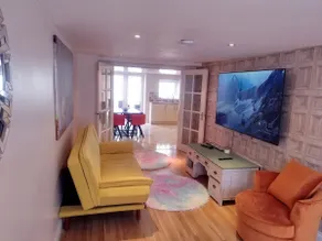 Waterfoot Beach House - Main St - Image 4