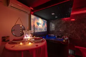 Romantic Loft ~ Private Jacuzzi ~ Romantic Stay - Image 3