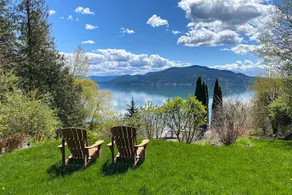 3BR Lakefront home w/hot tub, dock, deck, BBQ - Image 3