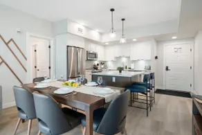 Main Floor Gem! Heated Pool, Hot Tub & Extras! - Image 2