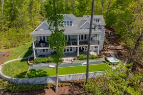 Dock Holiday | Magnificent Main Lake Views - Image 3