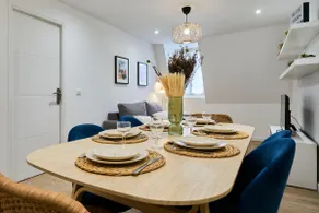 Le Champenois • 6-Guest Apartment in the Center - Image 4