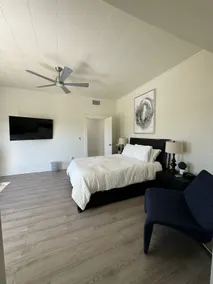 Miracle House - Image 4