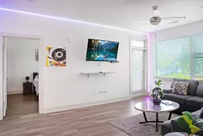 Luxury Condo A Home Away From Home - Image 3