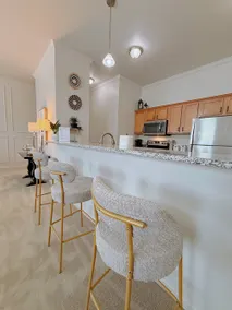 Luxury 2 Bedroom Suite - Image 3