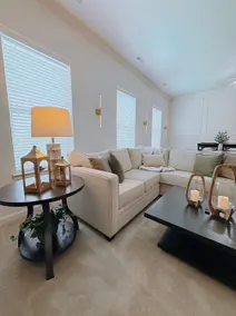 Luxury 2 Bedroom Suite - Image 4