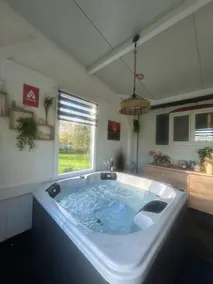 Chalet between forest and sea [with Jacuzzi] - Image 4