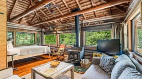 Historic Cabin, Peaceful, Waterside, Patio Firepit - Image 5