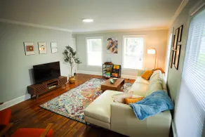 Retro Duplex Downtown Tupelo - Image 4