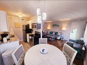 SeaShell Blu-Steps To Va Beach Oceanfront! - Image 5