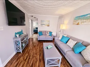 SeaShell Blu-Steps To Va Beach Oceanfront! - Image 2