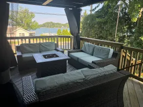 Harrys Lake front, jacuzzi, sunset Dream Home! - Image 2
