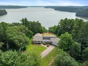 Spacious House on Lake Altoona — incredible views - Image 3