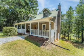 Lakefront Hartwell Home | Private Dock + Sleeps 15 - Image 2