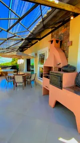 House with an ocean view - Image 3