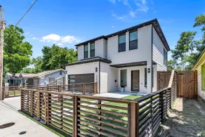 Luxury Urban Oasis Minutes to Downtown Dallas! - Image 3