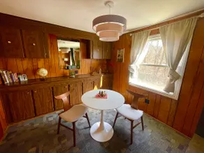 MCM Suite with Private Sauna - Image 3