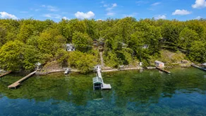 Seneca Wine Trail | Lakefront | Hot Tub | Dock - Image 4