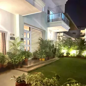 Peaceful Luxury 2BR Retreat| Heart of Chandigarh - Image 3