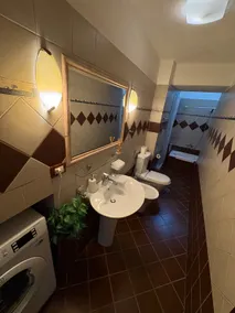 Sofia's Modern Apartment - Image 5