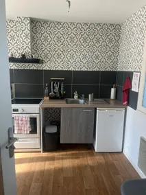 Small 1-bedroom apartment - Image 4