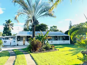 Moore Park Beach Gardens-walk to the beach - Image 2