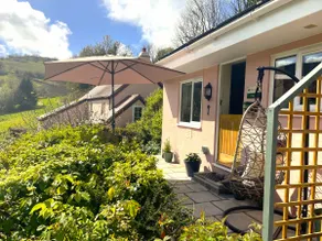 Yukon Cottage at Pink Heather - Stunning North Devon Escape - Image 5