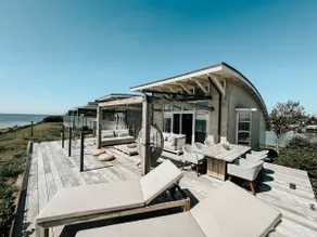 Dike villa with infinity view - Image 2