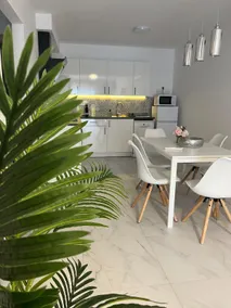 Center-Apartment in “heart of city center” - Image 2