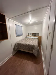 Lake Front cabin - Image 4