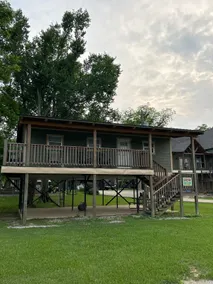 Lake Front cabin - Image 3