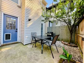Stylish UAB Townhome | King Bed & Private Patio - Image 4