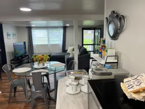 Guesthouse in Hilo, Hawaii (Surfrider hale) - Image 2
