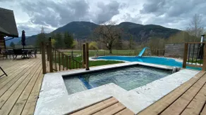 Opulent Oaks Chalet - Image 4