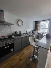 Quayside Cottage - Image 2